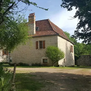  Hébergement de vacances De Souilhol France